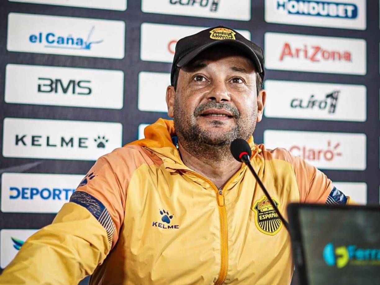 El técnico Jeaustin Campos tiene contrato con Real España hasta mayo del 2025 y la directiva lo quiere renovar por 3 años.