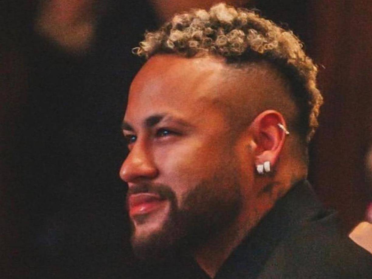 “Mis sentimientos a toda su familia. Que Dios reciba a Luana con los brazos abiertos”, escribió el delantero brasileño en una historia en su cuenta de Instagram.