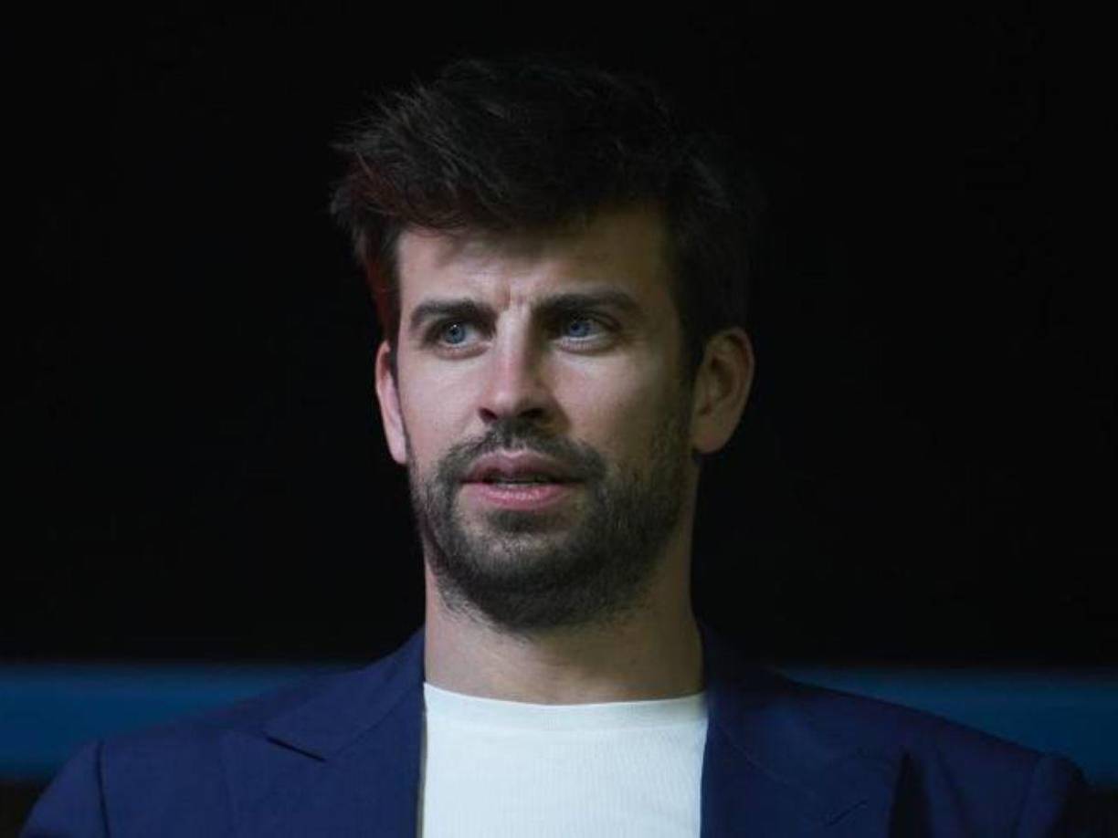 Gerard Piqué se ha visto envuelto en polémicas situaciones que han salido a la luz, luego de que terminara su relación sentimental con la artista Shakira e iniciara un noviazgo con la española Clara Chía Martí.