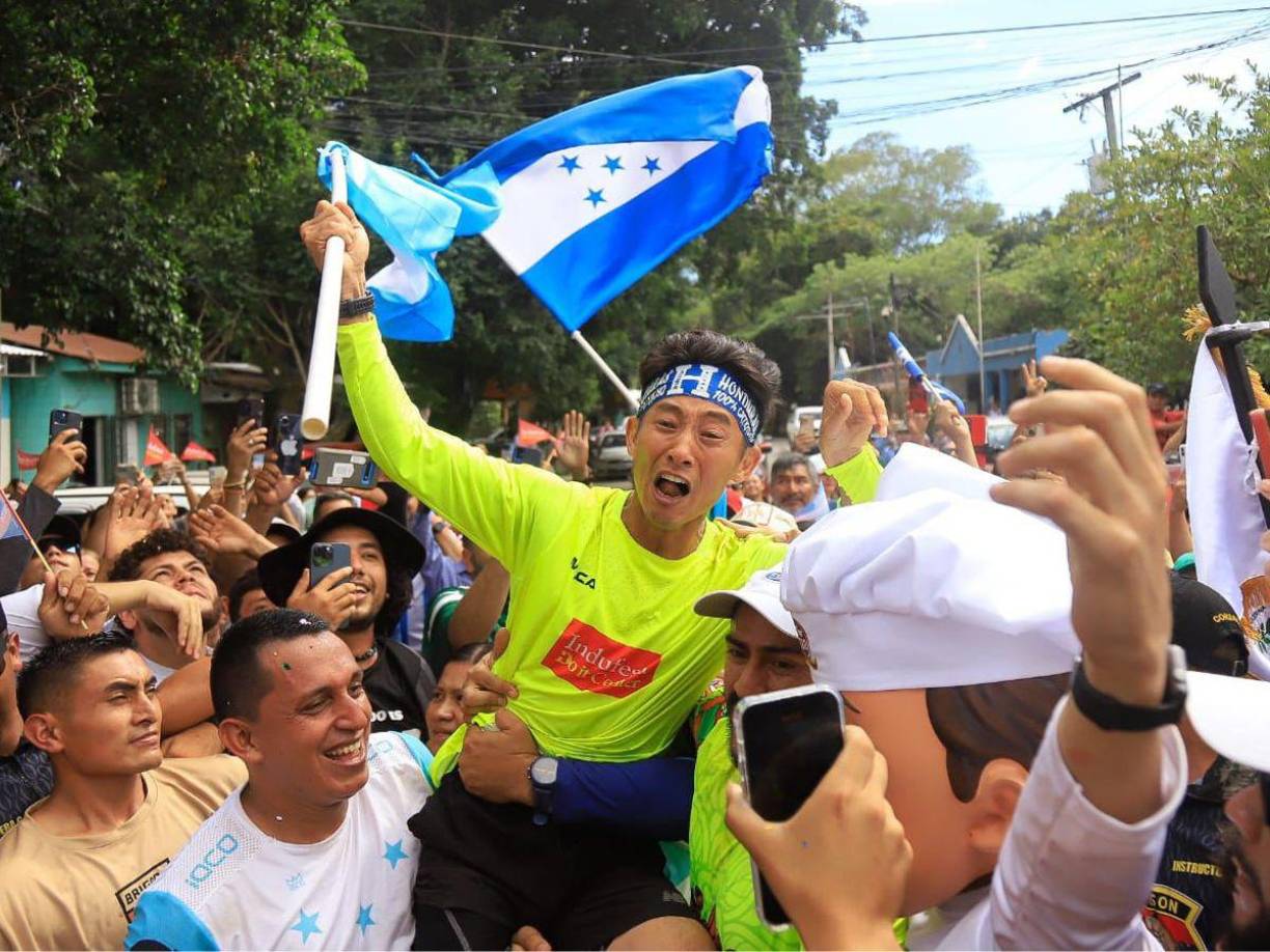 “Ahora que estoy en el último día de este reto, les cuento algo que pocos saben de mí”, inició diciendo el influencer mediante un video publicado en sus redes sociales. 