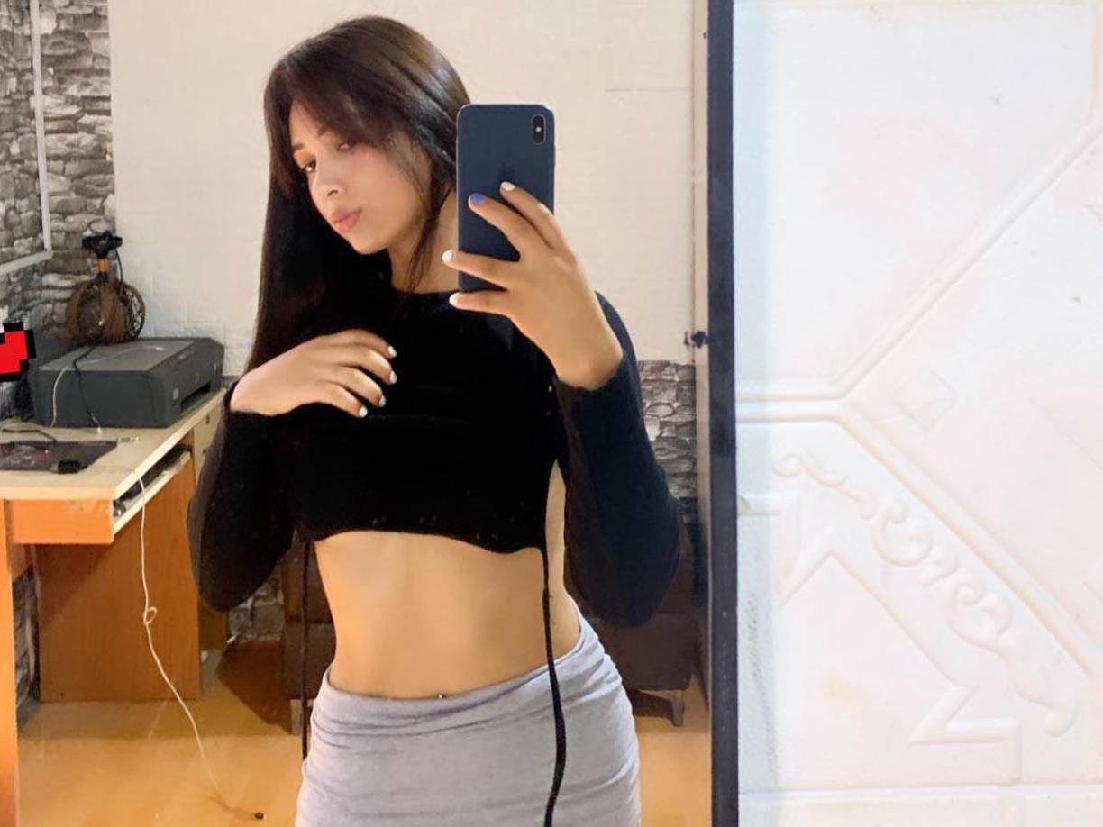 Una jovencita fue encontrada sin vida en un solar baldío a unos metros de su casa en el distrito de Ventanilla, en Lima, Perú.