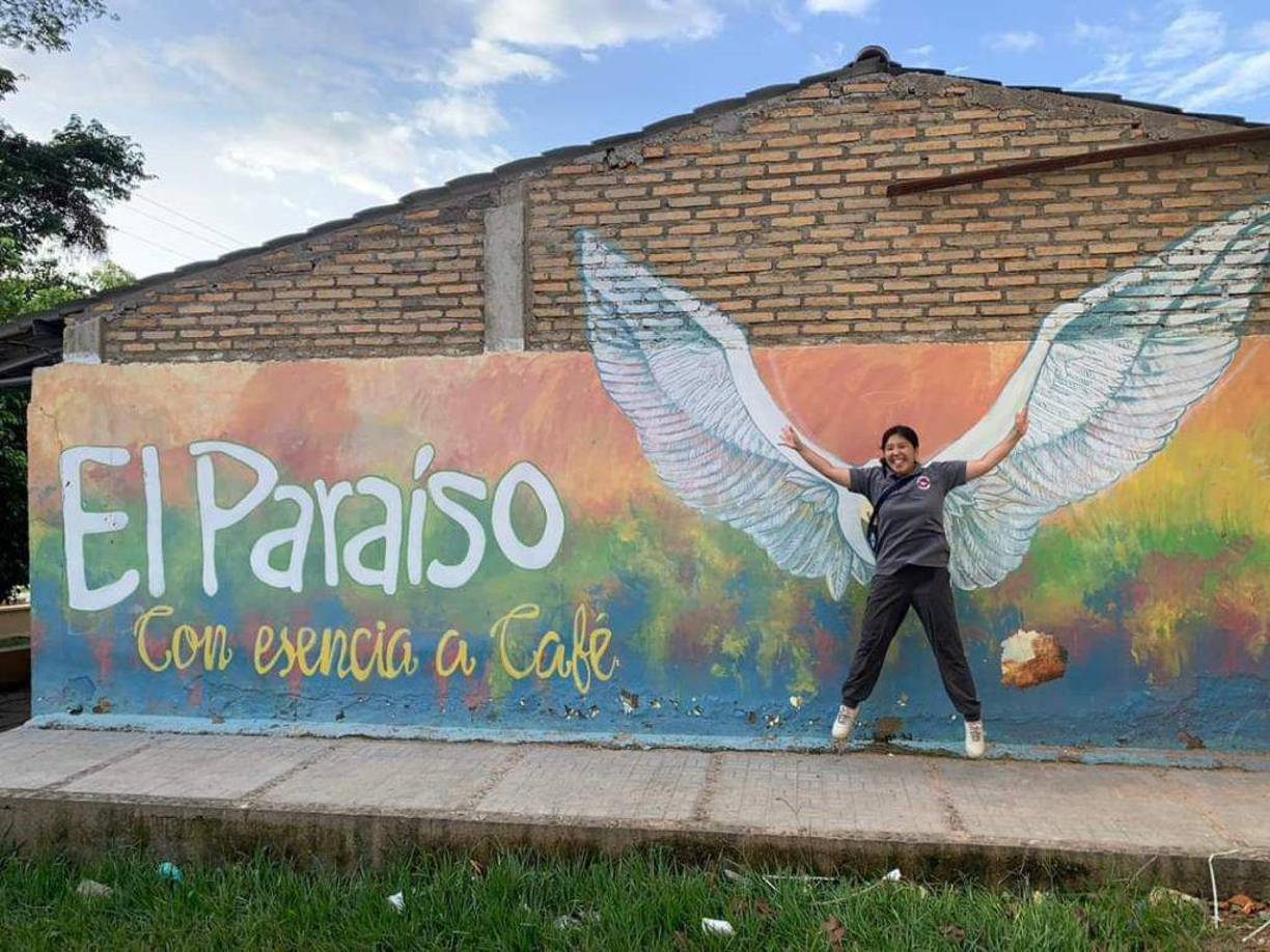 En 2023, volvió a Honduras para retomar su voluntariado, siendo asignada a la ciudad de El Paraíso, donde ofrecía clases gratuitas a los niños y jóvenes de la comunidad.