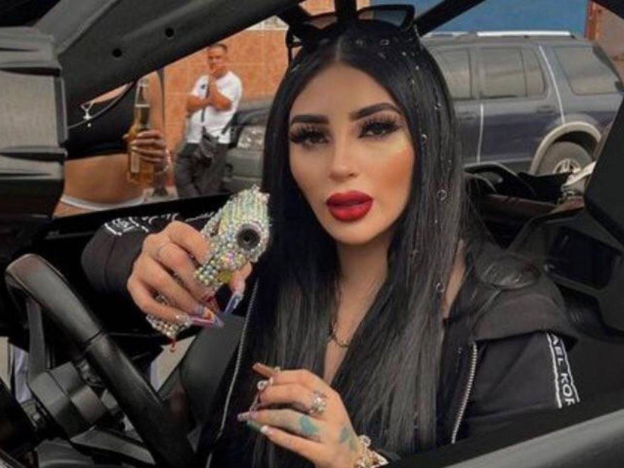 “Fue algo complicado, yo te juro que fue como en las películas que se te nubla la vista, así yo sentía que ya me iba a ir. De repente me empiezan a llegar llamadas, pero yo no veía, o sea literal mi vista estaba nublada, veía borroso. Eso no te puede pasar”, puntualizó.