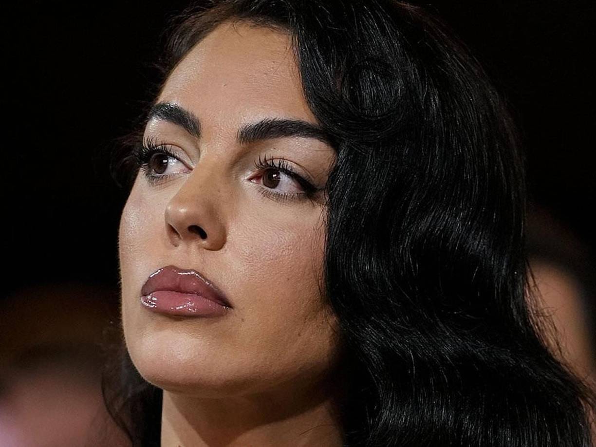 Georgina Rodríguez lució impecable -como siempre- en la Gala de los Globe Soccer Awards.