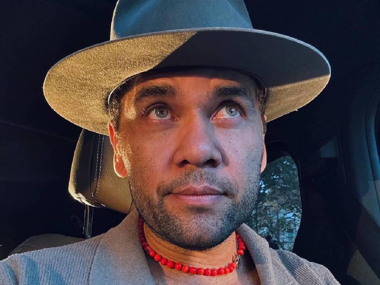 La vida del exjugador dio un cambio radical tras ser acusado en enero del 2023 por agresión sexual en una discoteca a finales del 2022.