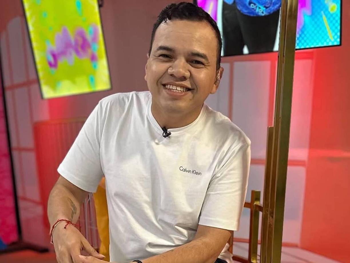 Jaime Portillo es un periodista sureño que reside en Tegucigalpa, actualmente es presentador de televisión de la revista “OMG”.