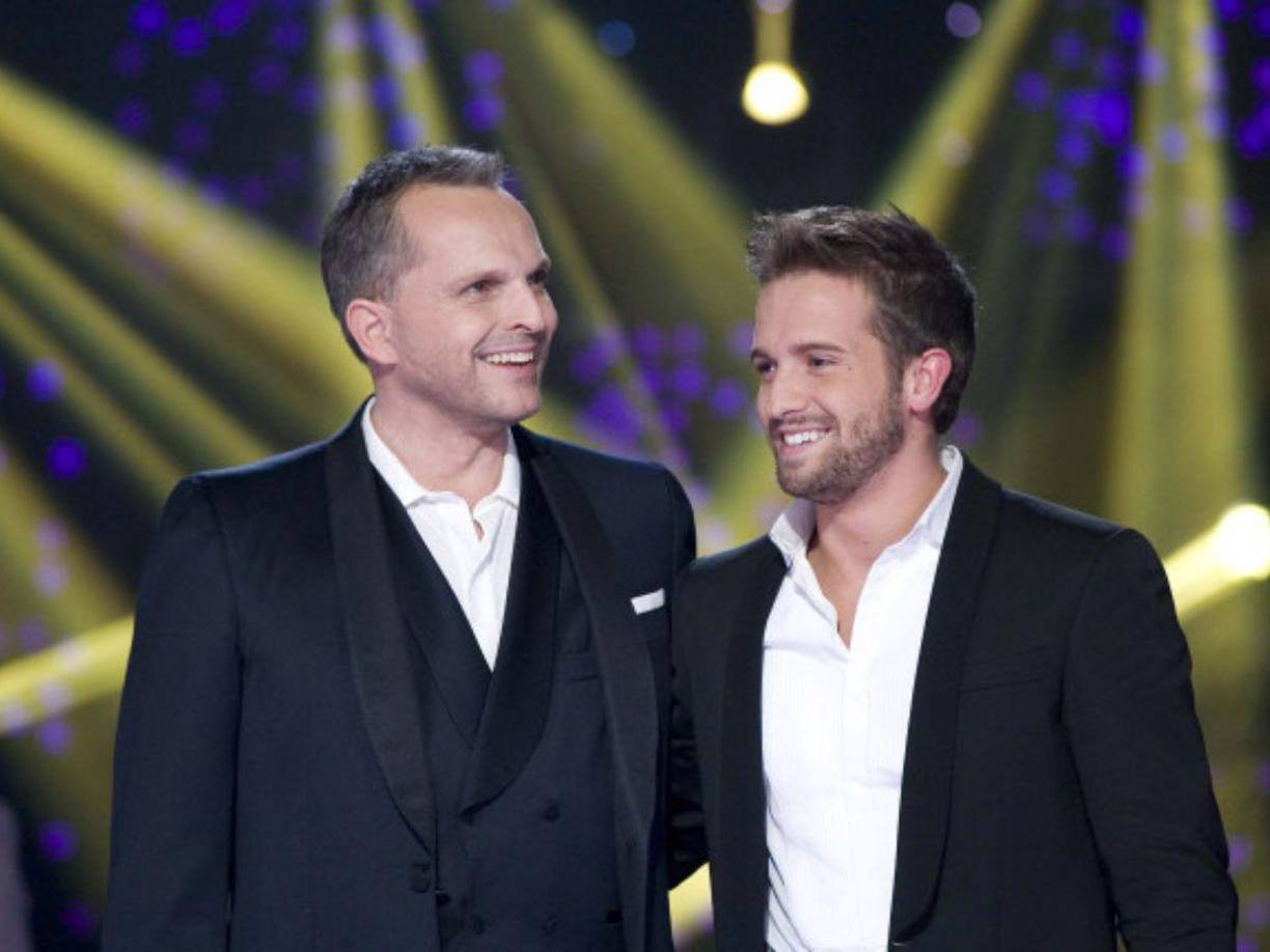 El portal de noticias mexicano TVNotas ha destapado, según su información, que los cantantes Miguel Bosé y Pablo Alborán están manteniendo una relación sentimental.