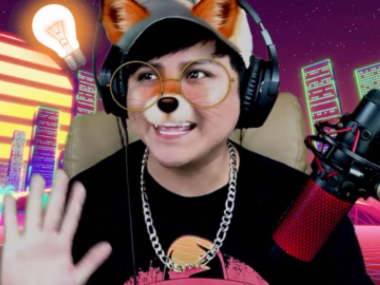 El “Zorrito YouTubero”, cuyo nombre real es Javier Mata, es un creador de contenido sobre farándula y chismes de las celebridades mexicanas. Aunque en esta ocasión se volvió viral en TikTok, no es el único canal que usa para conectar con sus seguidores.