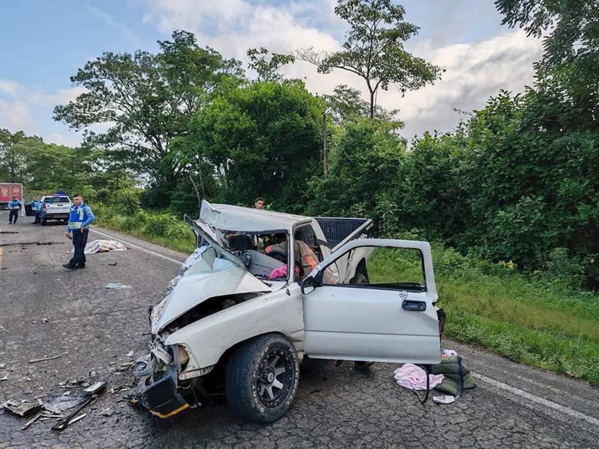 Un carro invadió el carril del automotor en que iba esta familia originaria de San Juan Pueblo. En un principio se dijo que fue por esquivar un bache a la altura de San Alejo, sin embargo, Dorís, la hija de don Luis asegura que el accidente se debió al exceso de velocidad.