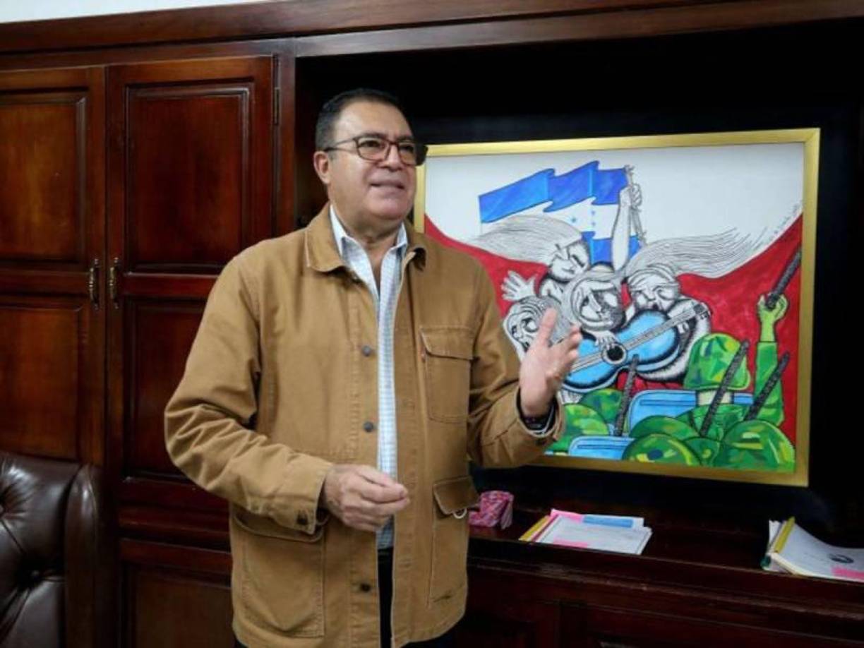 Cerrato dijo que que la Dirección de Protección al Consumidor estará atendiendo las denuncias de la ciudadanía en una carpa móvil que instalarán cada 15 días en el centro de Tegucigalpa.