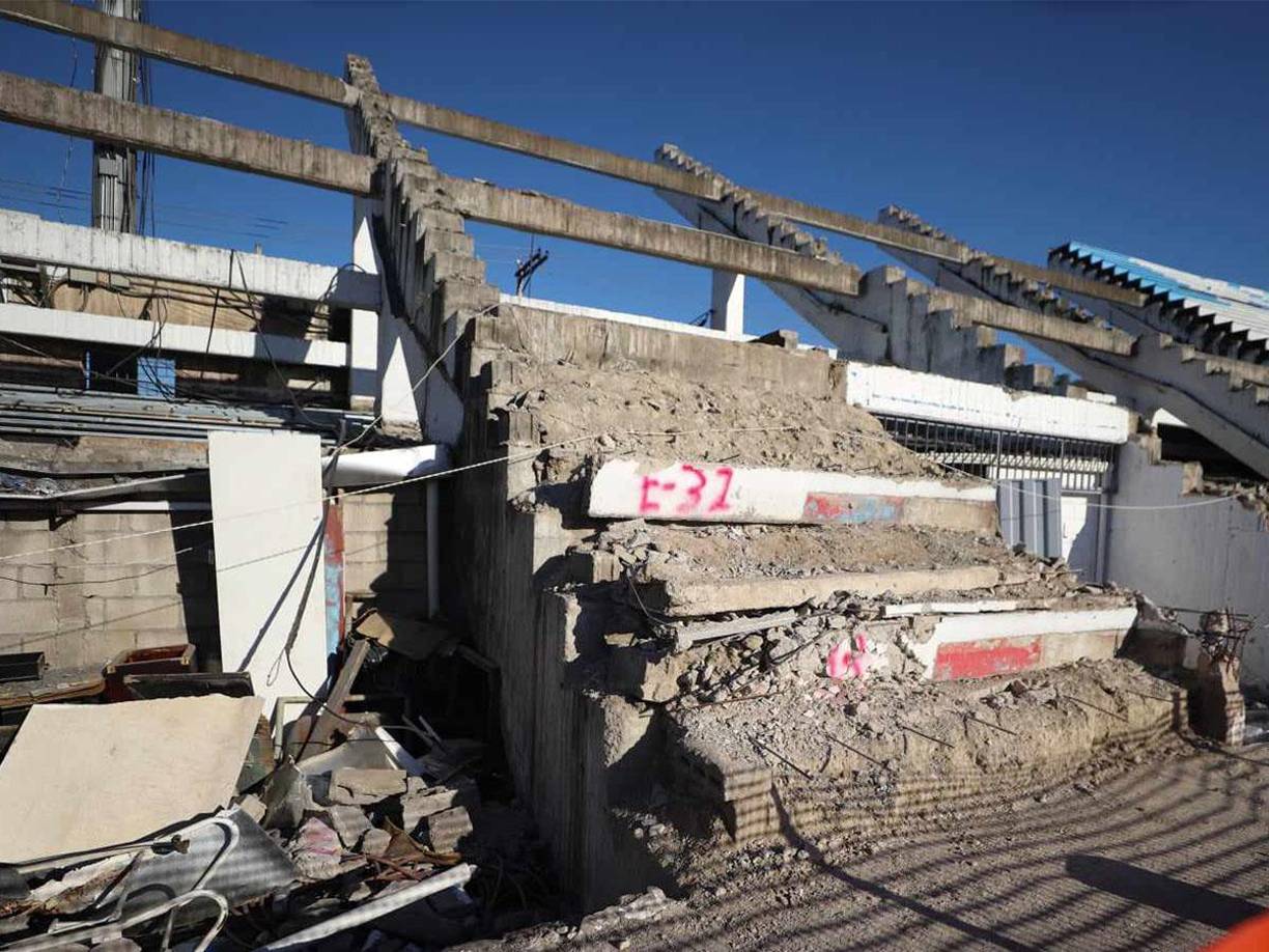 El tiempo aproximado que durará la remodelación de las graderías en el sector de sol del estadio Nacional es de nueve meses.