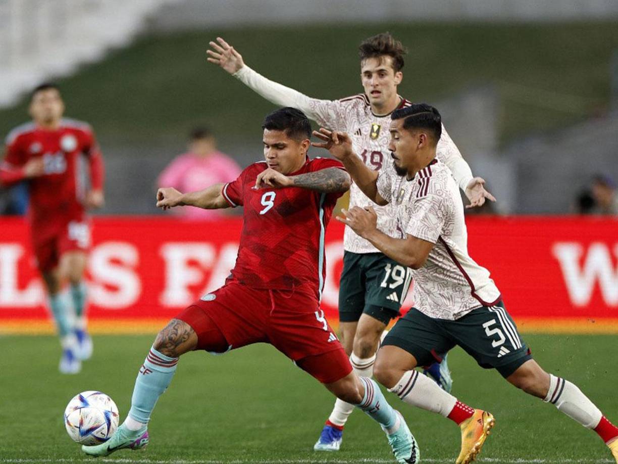 <b>Colombia</b> venció 3-2 a la selección de <b>México e</b>n partido amistoso jugado la noche del sábado en el estadio Memorial Coliseum de Los Ángeles, California, y continúa imbatida desde que la dirige el entrenador argentino Néstor Lorenzo.