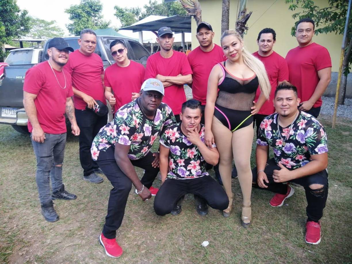 La Orquesta Swing Latino pondrá a bailar a los sampedranos este domingo 26 de junio en Expocentro. 