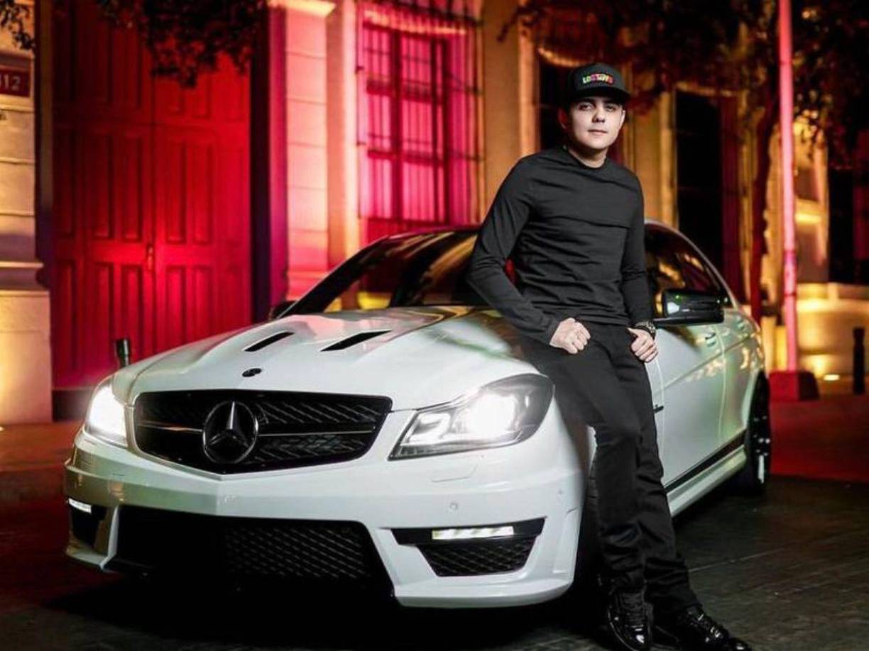 El popular influencer Markitos Toys rompió su silencio y se pronunció tras la reciente detención de Néstor Isidro Pérez, conocido como ‘El Nini’, quien fuera jefe de seguridad vinculado a ‘Los Chapitos’, generando especulaciones sobre la naturaleza de su relación con el detenido.