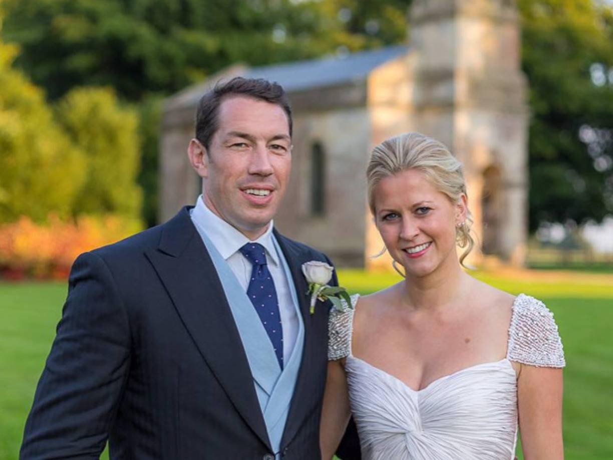 Más de 100.000 británicos se quedaron sin electricidad, hubo cientos de vuelos cancelados y la red ferroviaria se vio afectada.