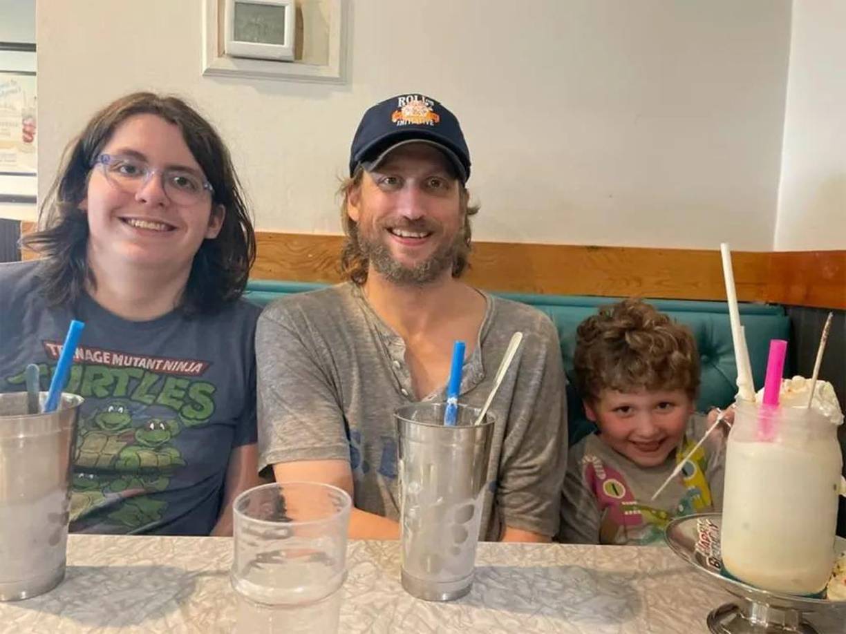 Un hombre estadounidense mató a su esposa, su expareja y sus dos hijos en Minnesota, en un escalofriante crimen que ha causado conmoción en su comunidad.