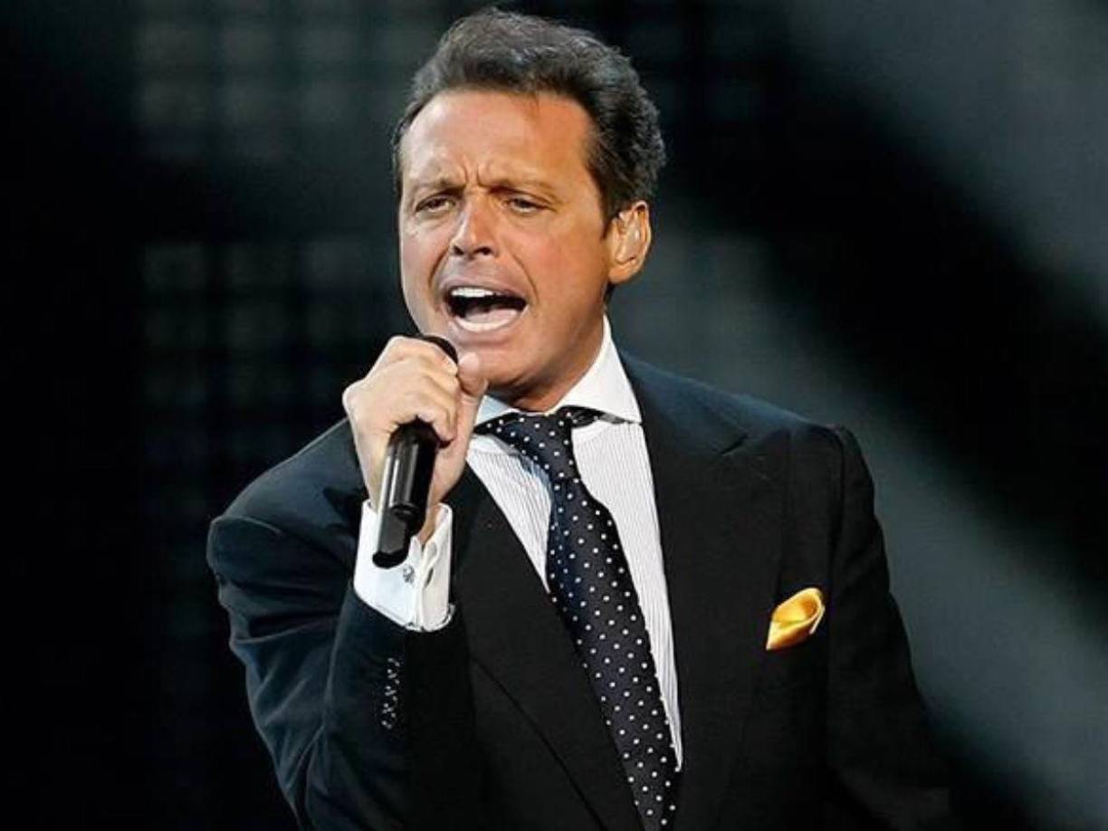 Esto queda en evidencia con la cantidad de reproducciones que tienen sus temas, por la gente que lo persigue y por el trato que le dan en cada territorio que arriba.