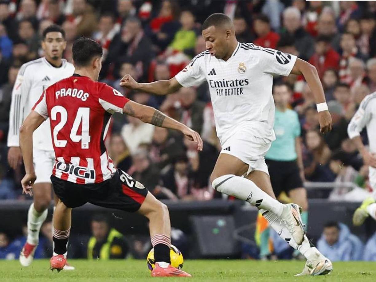 El partido entre el Athletic Club y el Real Madrid se reanudó y se fue al descanso sin goles y en la segunda etapa se vino la pesadilla para Mbappé. 
