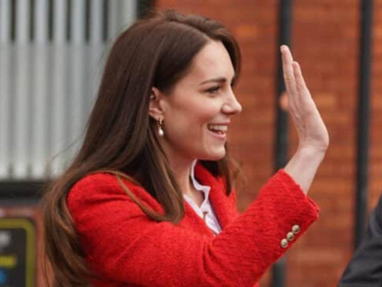 El escrito da detalles del estado de la esposa del Príncipe William, su baja temporal de los compromisos que tenía previstos y la causa que la llevó al quirófano.