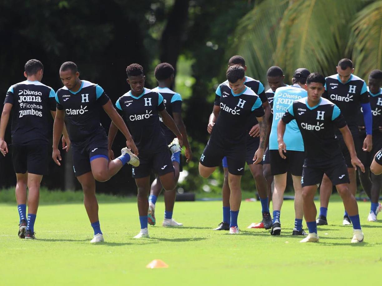 La convocatoria de Elison Rivas se da ya que Franklin Flores no pudo recuperarse de sus molestias musculares que lo han alejado de los últimos partidos. Rivas también es lateral izquierdo.