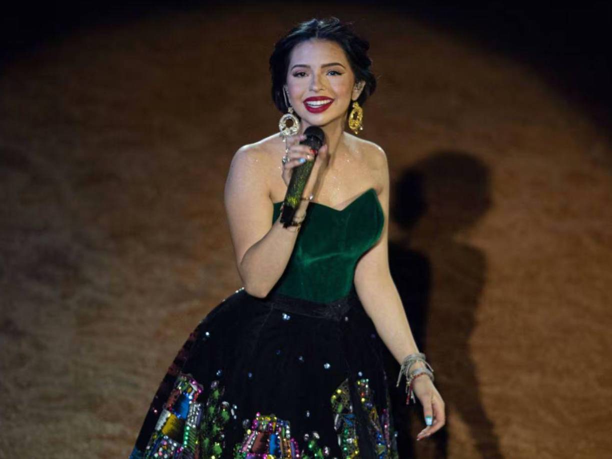 Hasta el momento la cantante no se ha pronunciado al respecto. 