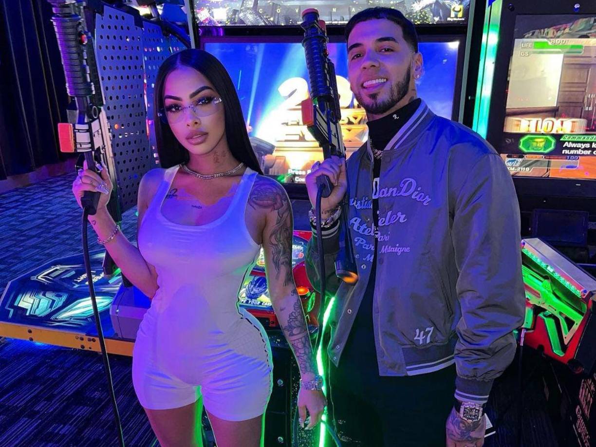 El pasado 10 de junio, Yailin y Anuel se casaron en una ceremonia privada por el civil en el Distrito Nacional, República Dominicana.