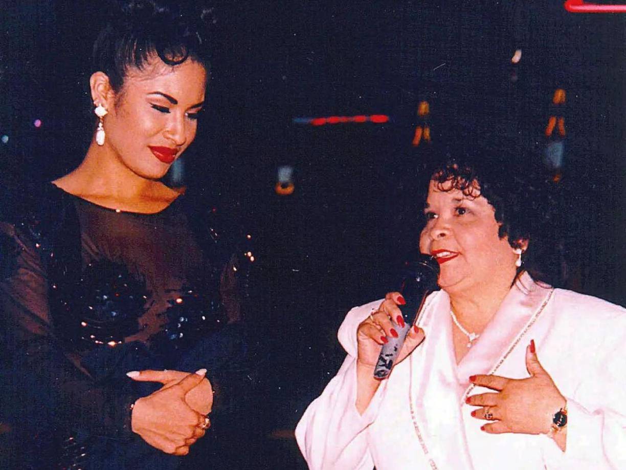 La intérprete comenzó a confiar en ella, por lo que luego de un tiempo la llamó para ser su asistente personal y después la encargada de sus negocios.