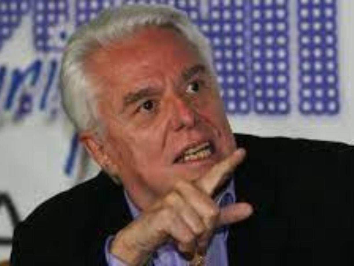 En medio de todo este escándalo, Enrique Guzmán no solo niega estos señalamientos, sino que también dice estar acostumbrado a la fama que le “han creado” sobre ser un “abus4dor”.