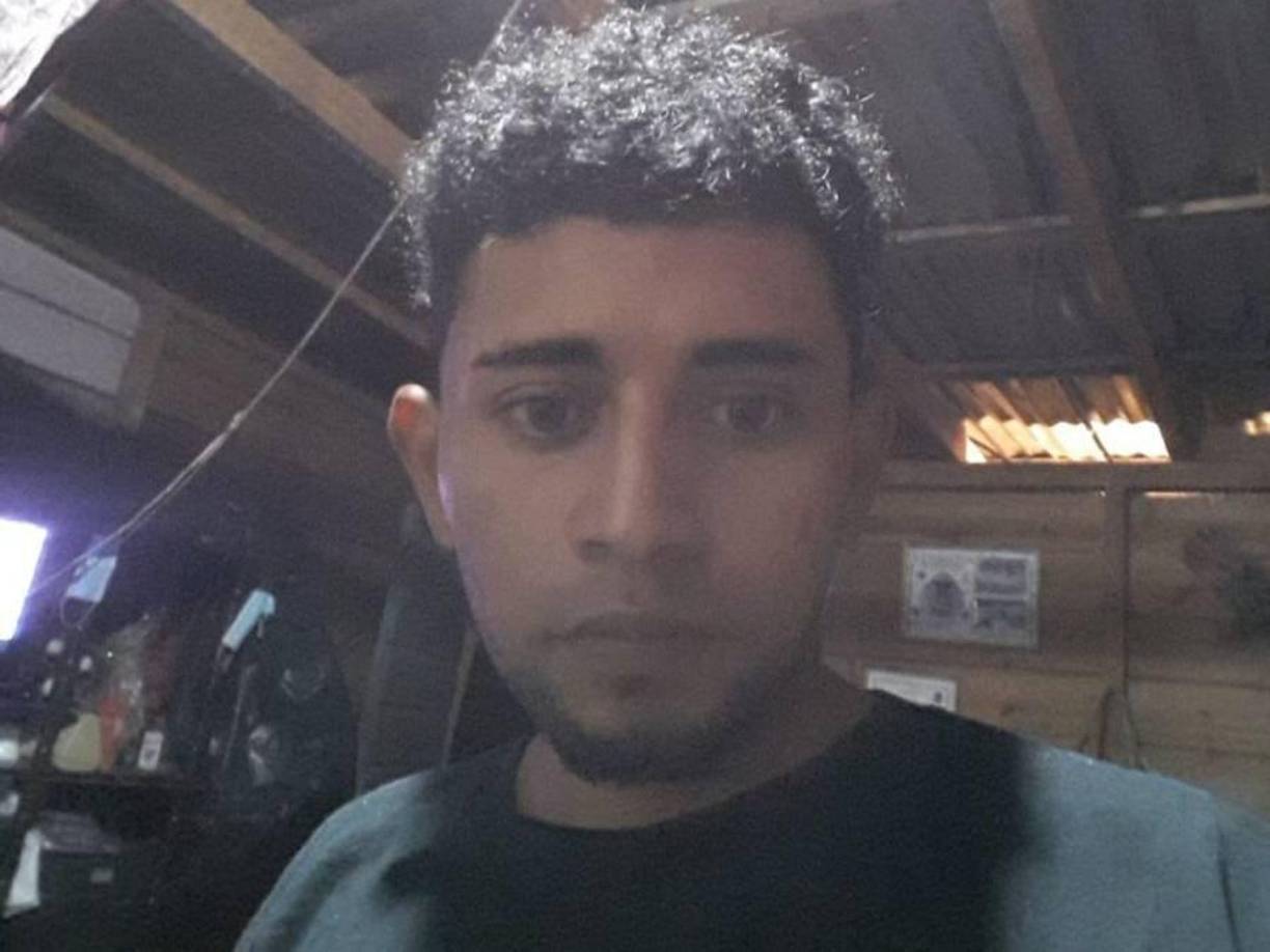 Sin embargo, el vecino, cansado por el ruido de cada estallido del mortero, volvió a salir, pero esta vez con un cuchillo en su mano, con el cual atacó a Jairo Noel Baca.