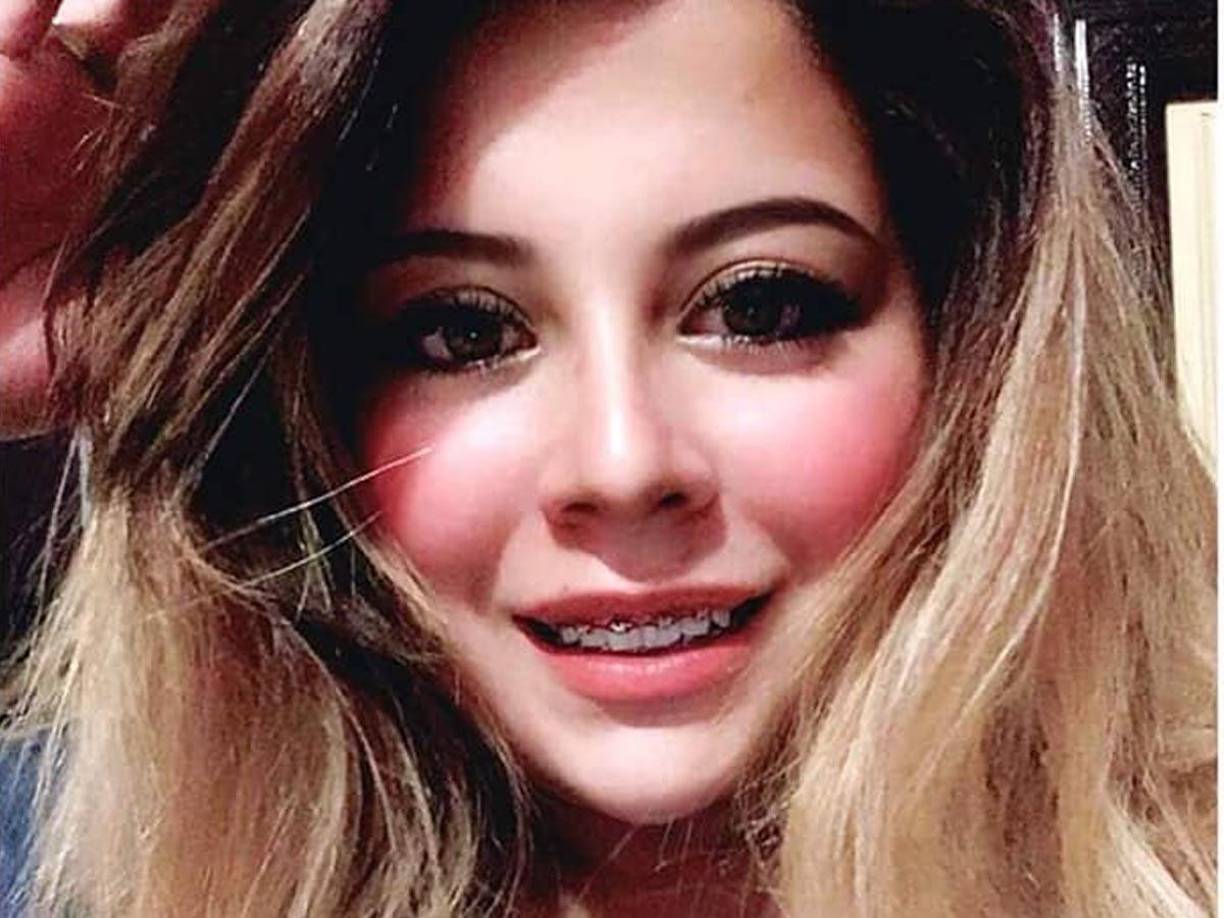 Después de más de seis horas de audiencia, en las que se incluyeron tres horas de receso solicitadas por el juez; Antelma Vargas, madre de Ingrid, pudo escuchar la sentencia del asesino de su hija tras dos años y ocho meses en la búsqueda de la justicia.