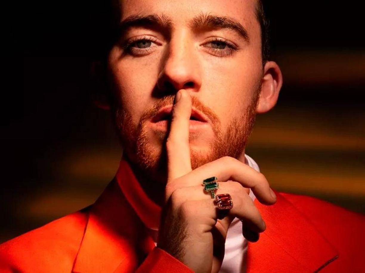 “No me gusta ser especial y no quiero ser especial. Me gusta ser regular. No quiero que la gente me abra las puertas como si fuera un príncipe o algo así. Está llegando a un punto en el que me siento incómodo con el trato especial. Solo soy un tipo normal. No me gusta la parte famosa, para ser honesto. No quiero ser una celebridad. No me gusta que la gente me reconozca”, dijo el actor en su momento.