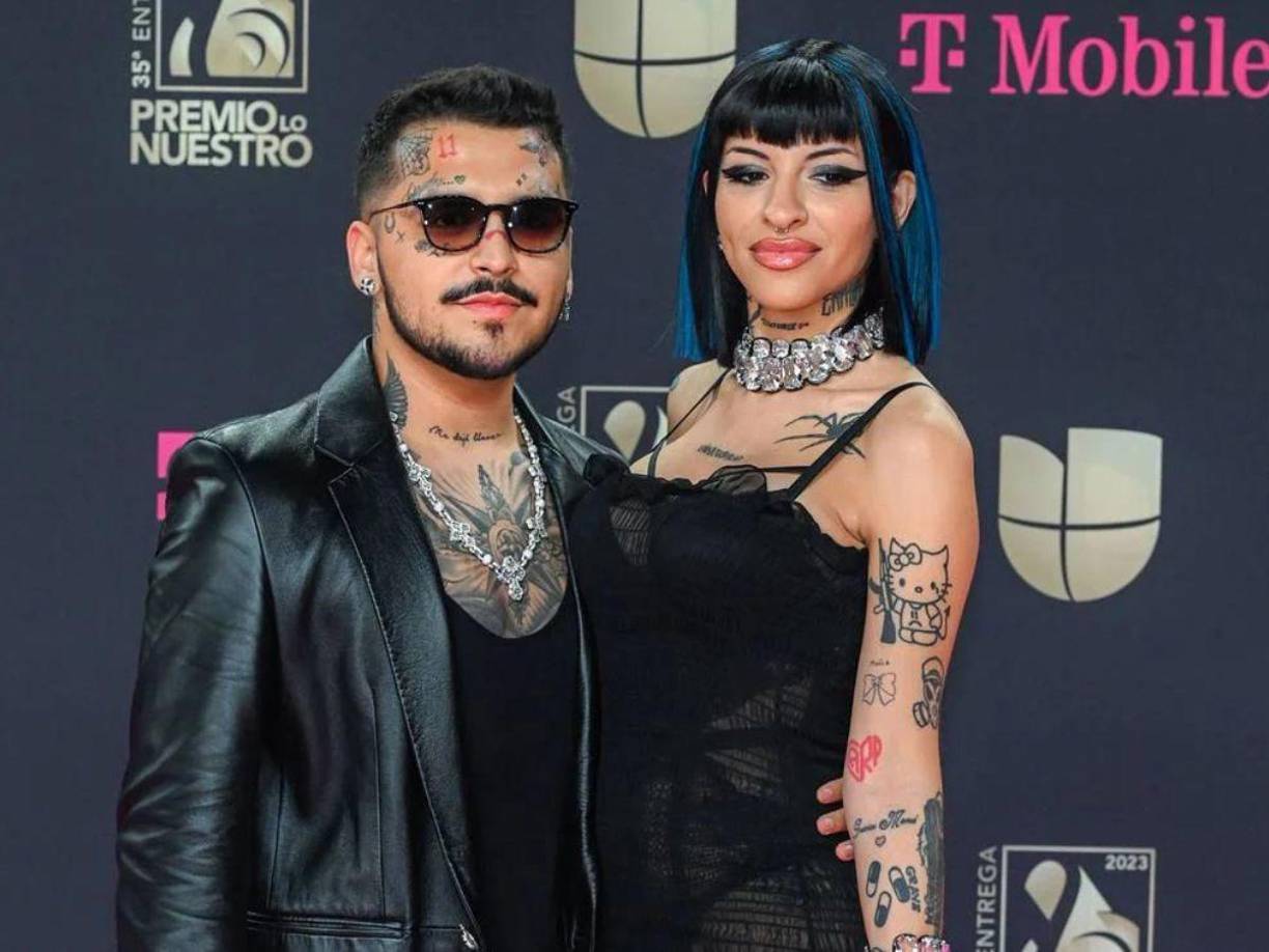 En la premiación a lo mejor de la música latina, las sospechas acerca de que la cantante argentina estaba embarazada se desataron, debido a que se dijo que Cazzu lucía con una leve elevación en el vientre.