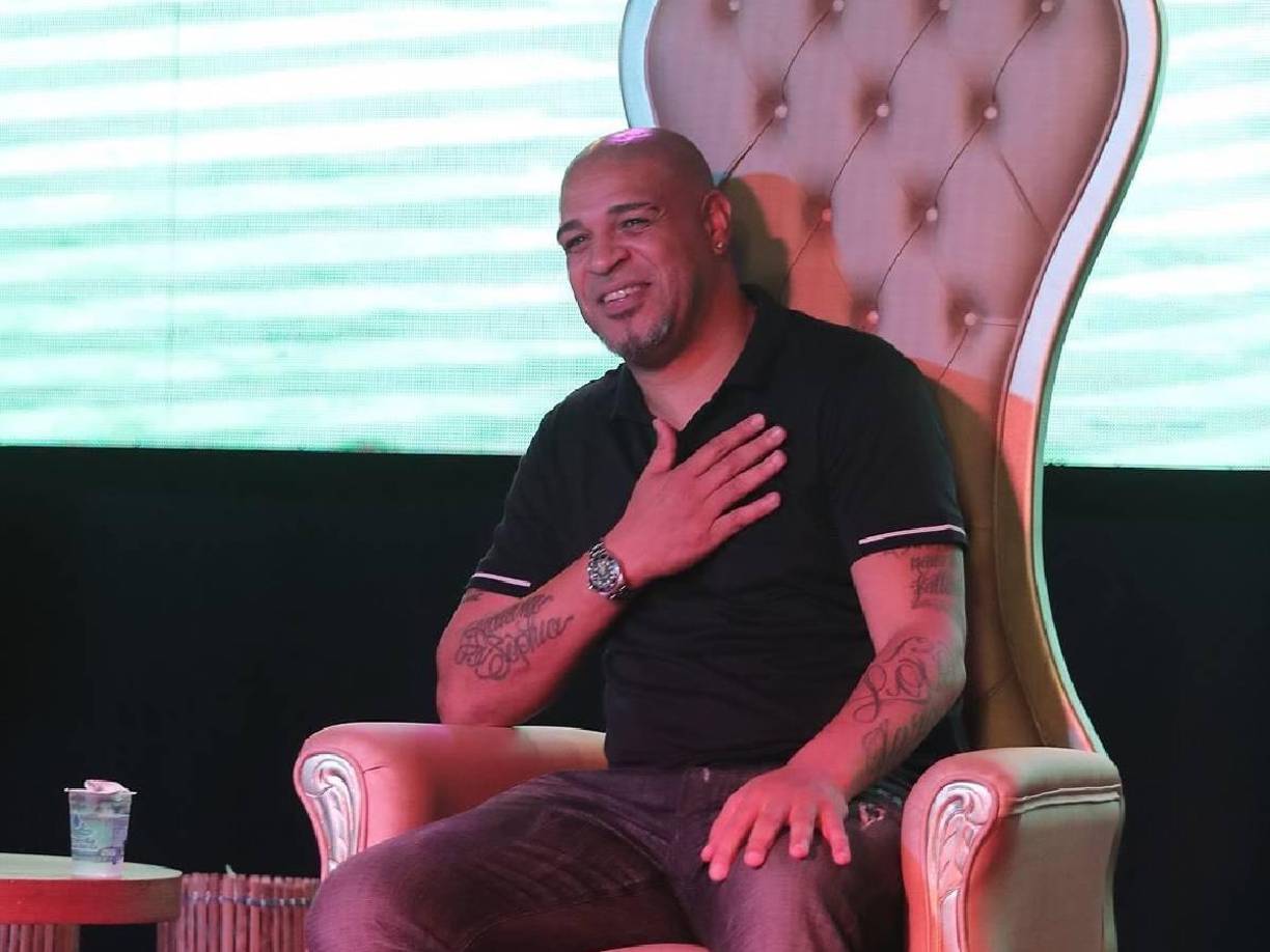 “Muchos hinchas del Inter me preguntan por qué me fui de la noche a la mañana. En un lapso de nueve días, pasé de tocar el cielo al infierno. De ganar la Copa América a los argentinos como regalo de Dios a que me avisen de la muerte de mi padre algunos días después”