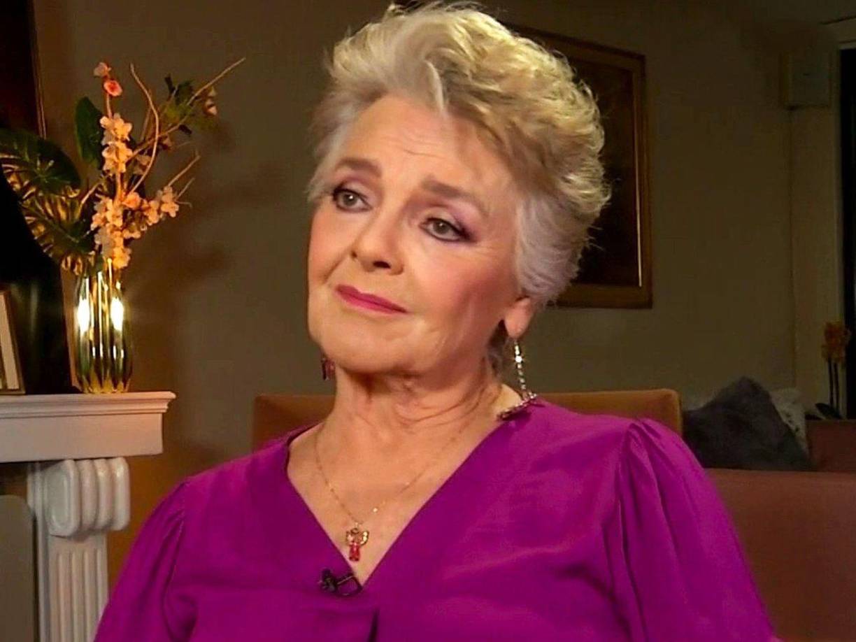 Esta acusación surge luego de las declaraciones de la madre de la actriz Kate del Castillo, quien aseguró que se enteró de la situación porque era vecina de Belinda en una lujosa zona del Pedregal, al sur de la Ciudad de México. 