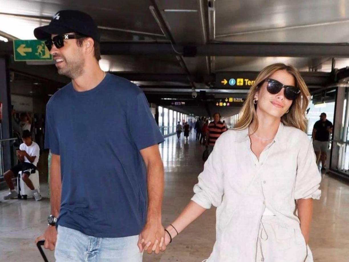 Aseguran que Clara Chía no se ha tomado bien la noticia de que su novio Gerard Piqué residirá unos meses a Miami para cuidar a sus hijos ahora que Shakira estará un tiempo en México por su gira de conciertos.