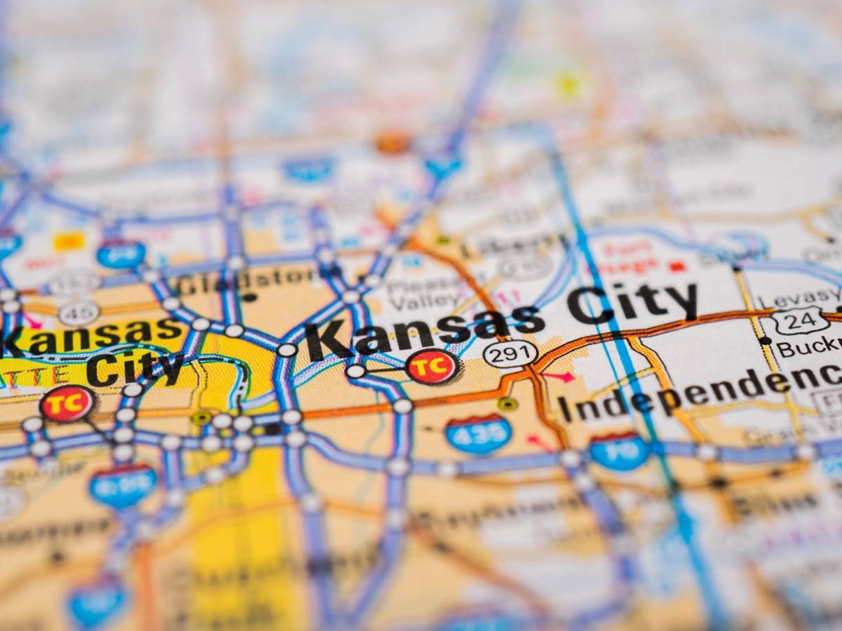 Este beneficio económico forma parte del programa “Choose Topeka”, diseñado para impulsar la economía local y fomentar la llegada de nuevos residentes.