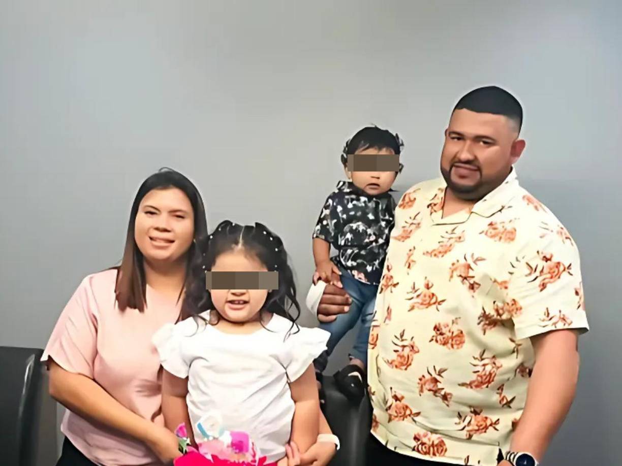 Tras pasar tres meses en un centro de detención, fue deportado a Honduras, quedando separado de su familia, quien reside en Estados Unidos. Carlos era padre de dos pequeños, Mía, de tres años, y Carlitos, de un año.