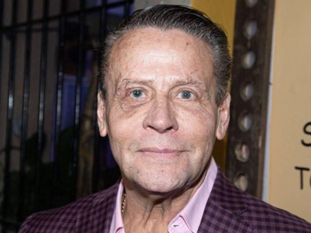 Luego de que el actor Alfredo Adame fuera aconsejado de visitar a un psicólogo tras sus diversas peleas callejeras y polémicas, Adame confiesa que si se animó a ir con una especialista, amiga de la familia.