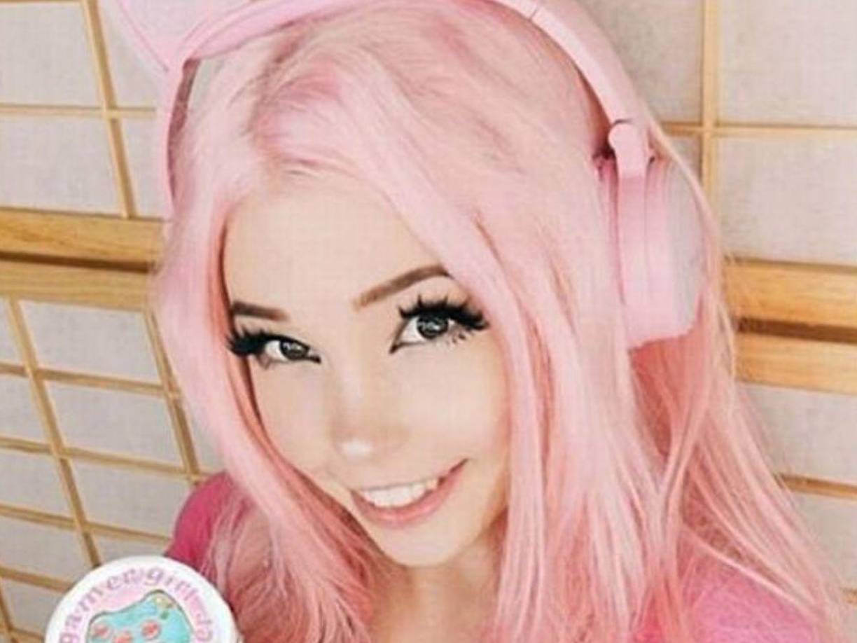 3. <b>Belle Delphine</b>: Conocida en las redes sociales por vender el agua con la que se bañaba. Desde 2020 esta actriz anunció por medio de un video de YouTube, que llegaría a OnlyFans.