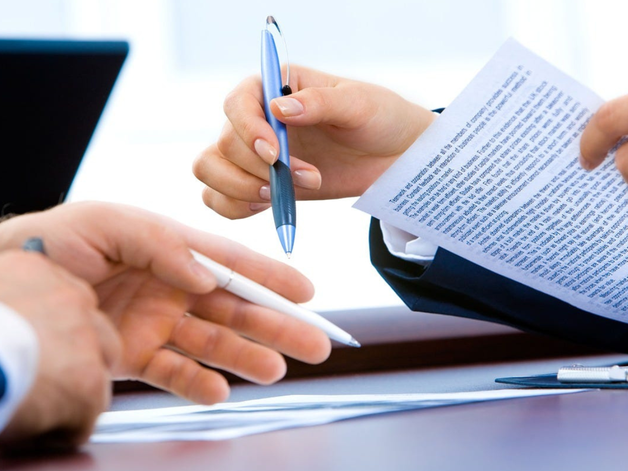 En la mayoría de los casos, esta certificación <b>es requerida para cumplir con los requisitos previos a contraer matrimonio</b> y para demostrar que el solicitante no tiene ninguna nota marginal de nupcias; es decir, <b>que es soltero/a y está jurídicamente capacitado/a para casarse.</b>