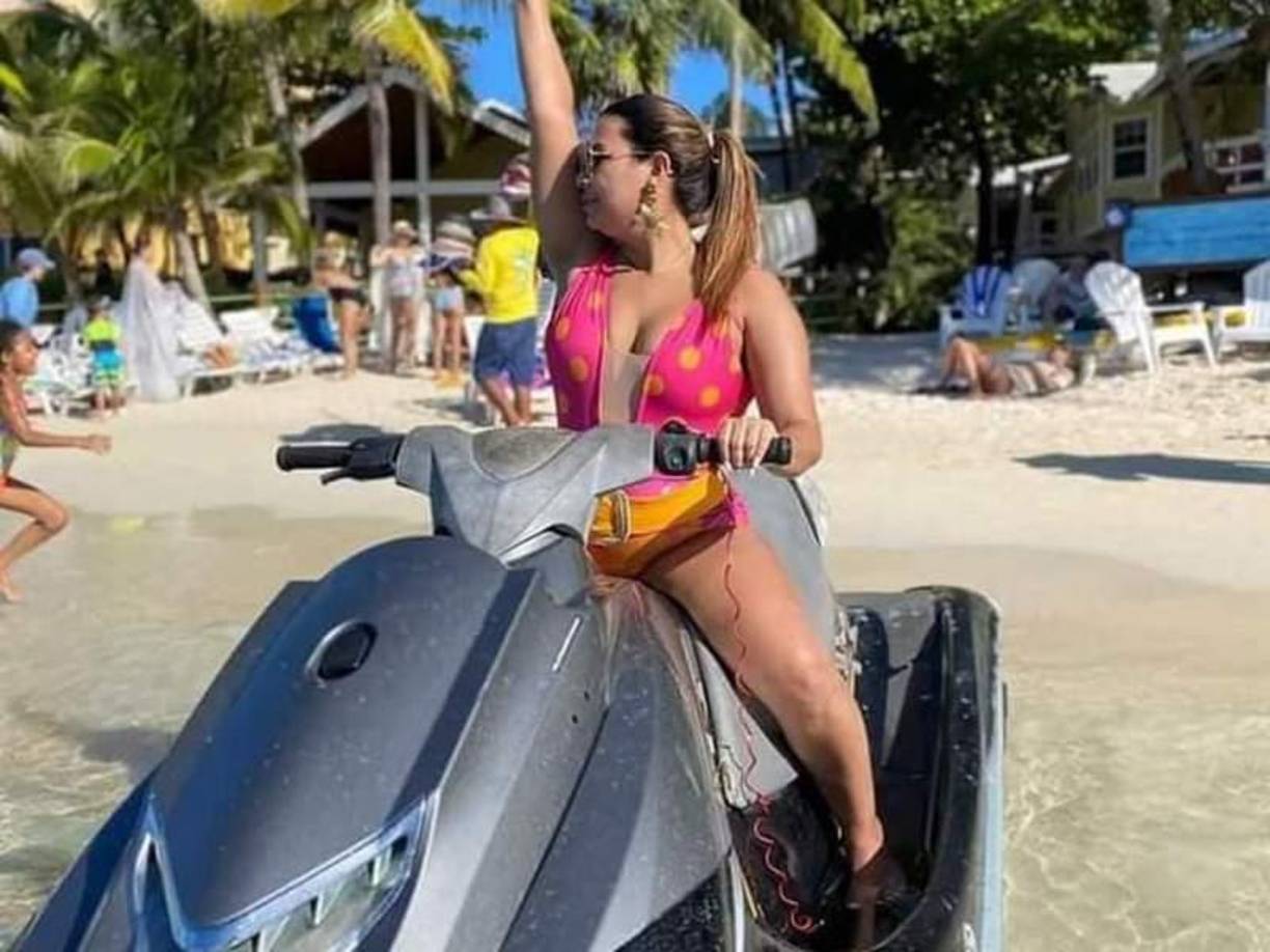 El 18 de enero de 2022, la moto acuática en la que se transportaba Angie Samantha fue hallada en una playa privada de un cayo en Belice, informaron su padre, Walter Peña, y un oficial de la Marina Mercante del país centroamericano.
