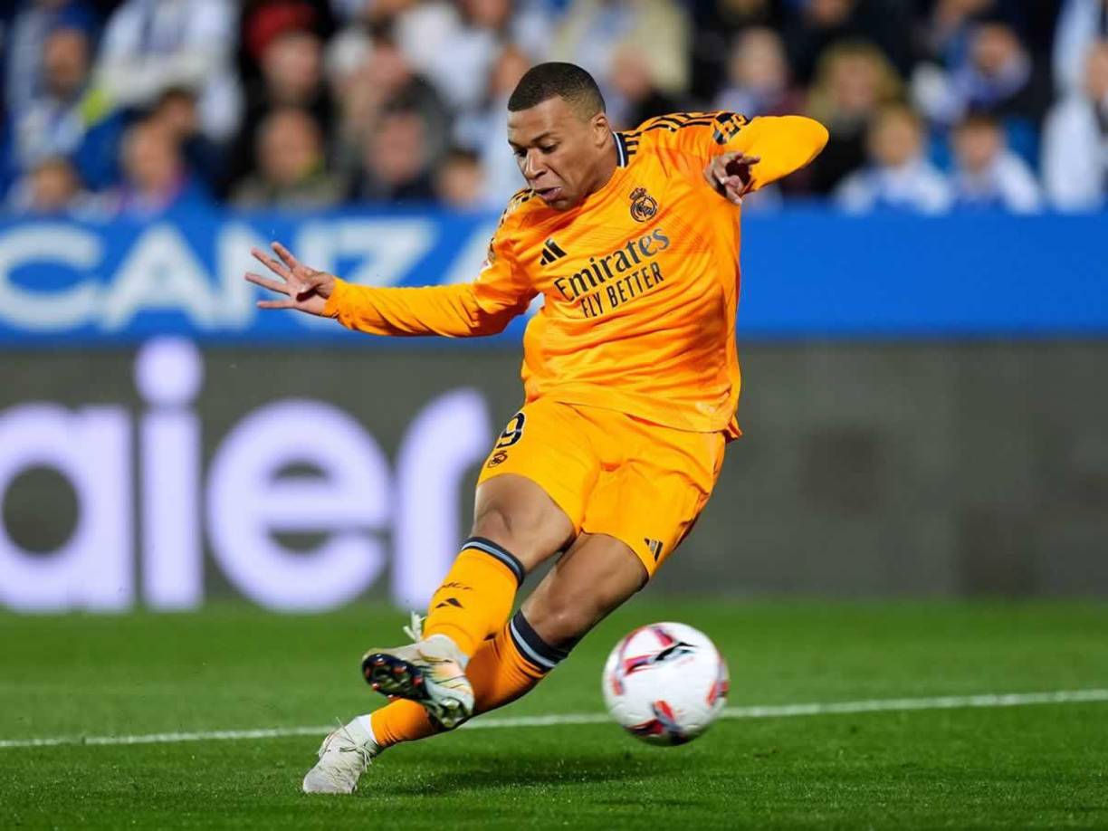 Kylian Mbappé viene de marcar un gol en el partido de la Liga Española contra el Leganés. El francés quiere dar un paso al frente ante el Liverpool.