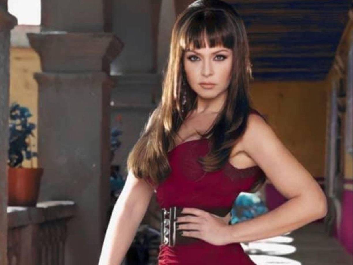 Sin embargo, es mayormente conocida por su actuación en novelas de antaño como “La intrusa” (2001), “Prisionera” (2004), “Soy tu dueña” (2010) y una de las más conocidas “La usurpadora” de 1998, la primera producción en la que participó fuera de su natal Venezuela y que la llevó a ser conocida de manera internacional a sus 24 años de edad.