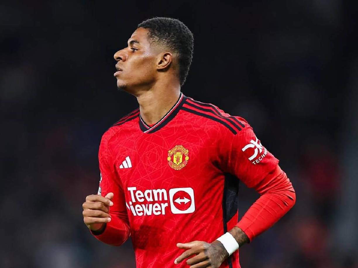 Acun Ilicali, vicepresidente del Fenerbahce, afirmó a Sky Sports que su club no está interesado en Rashford: “No hay nada que nos interese de él. Por supuesto, hay algunos rumores que corren. Puedo decir con total tranquilidad que no estamos interesados, pero es un buen jugador”.