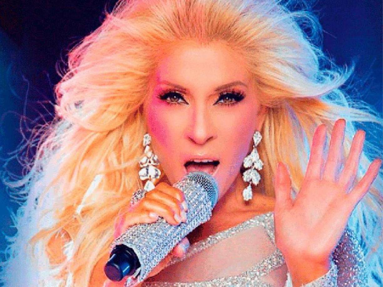 “Sí. Tenía dinero, belleza, juventud y todos me miraban”, comentó Yuri.