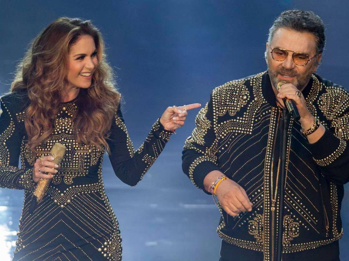 Han pasado más de 13 años desde que Lucero y Mijares anunciaron su divorcio y sus fans siguen con la esperanza de que los cantantes puedan tener una reconciliación.