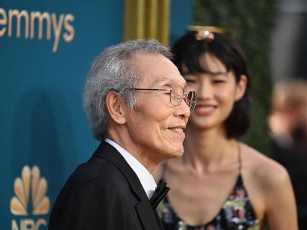 La carrera de O Yeong-su se desarrolló en la televisión coreana, pero el éxito internacional lo consiguió tras su papel en la serie de Netflix “El Juego del Calamar”.