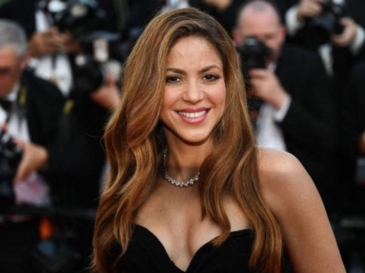 El pasado 2 abril, Shakira abandonó la ciudad de Barcelona, donde vivió alrededor de 10 años, para empezar una nueva vida en Miami, Estados Unidos, con sus dos hijos Sasha y Milán, luego de su separación con el exfutbolista Gerard Piqué.