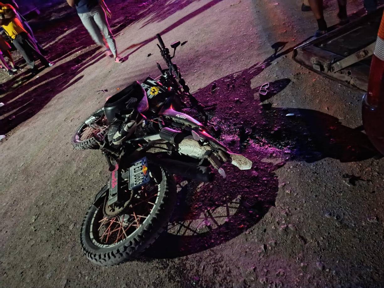 La colisión resultó fatal para Santos, mientras que Maradiaga fue trasladado de urgencia al Hospital San Francisco de Juticalpa en estado delicado.