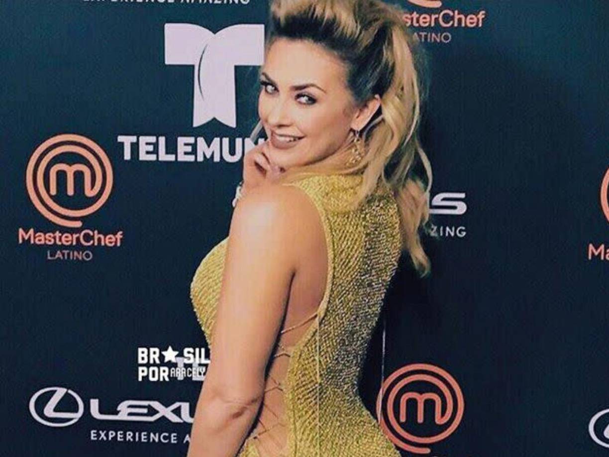 Si bien Arámbula no mencionó en ningún momento el nombre de la periodista, sus seguidores no tardaron en mencionarla en los comentarios de la publicación.